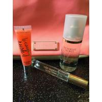 Very Sexy now beauty essentials set
